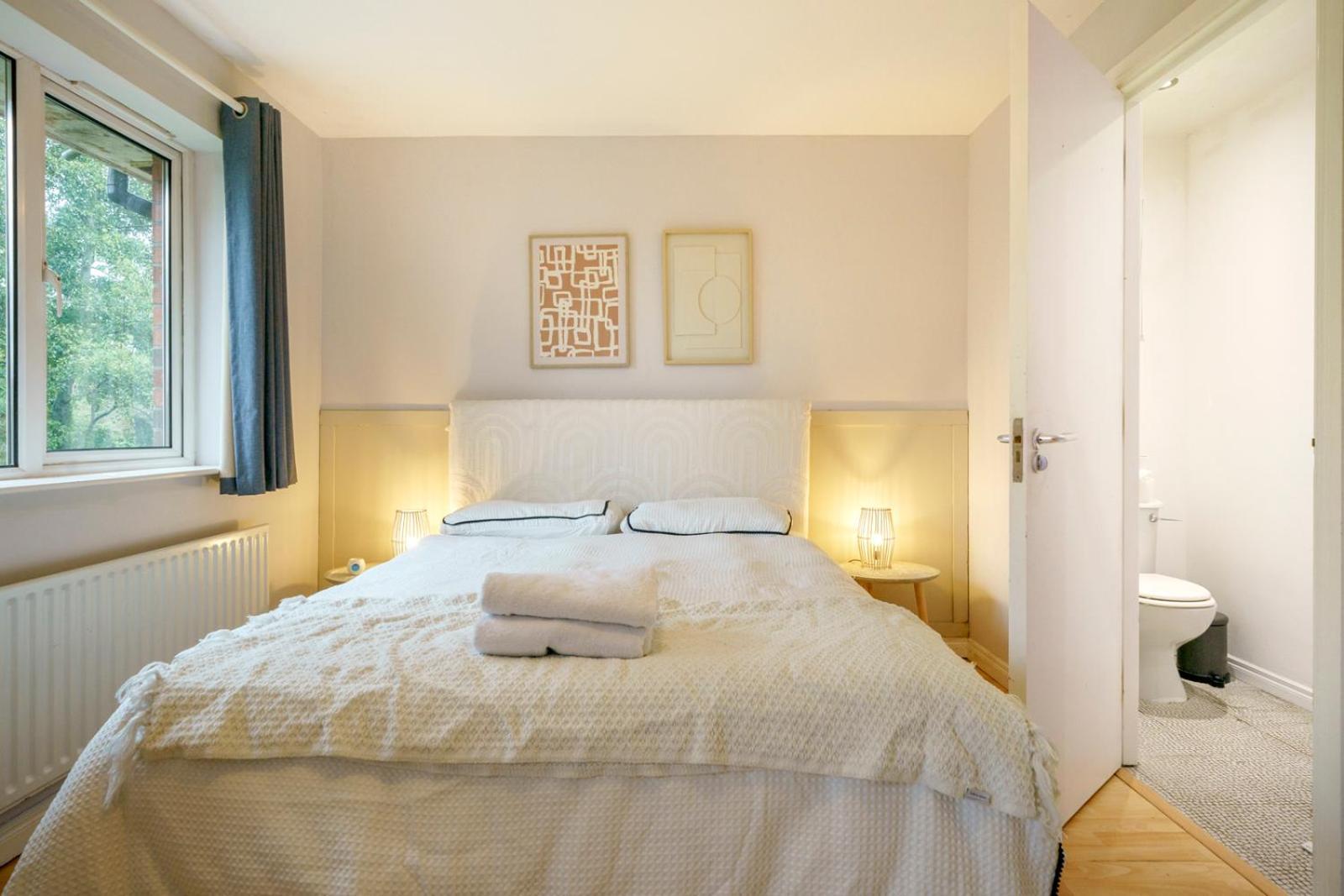 Close To City Centre Stylish 3 Bedroom House Белфаст Экстерьер фото
